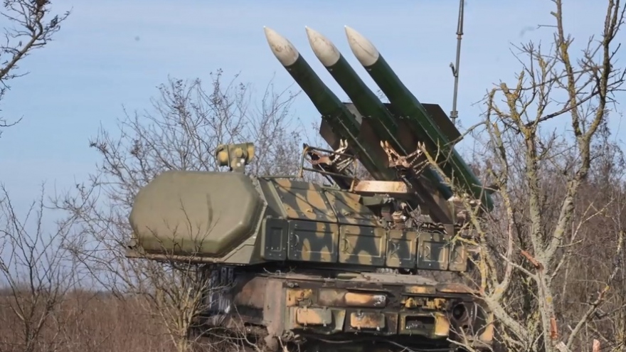 Bên trong hệ thống phòng không Buk-M2 của Nga triển khai ở Ukraine